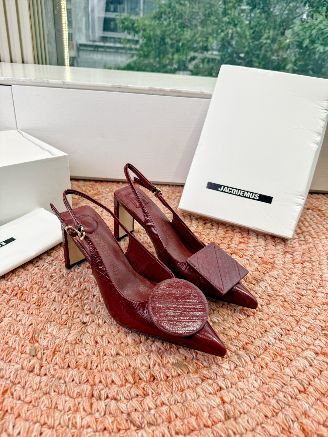 🌾G213顶级品质Lemair* 早春新款极简方头穆勒拖方头设计，自带一种慵懒的高级感。一脚蹬的穆勒版型