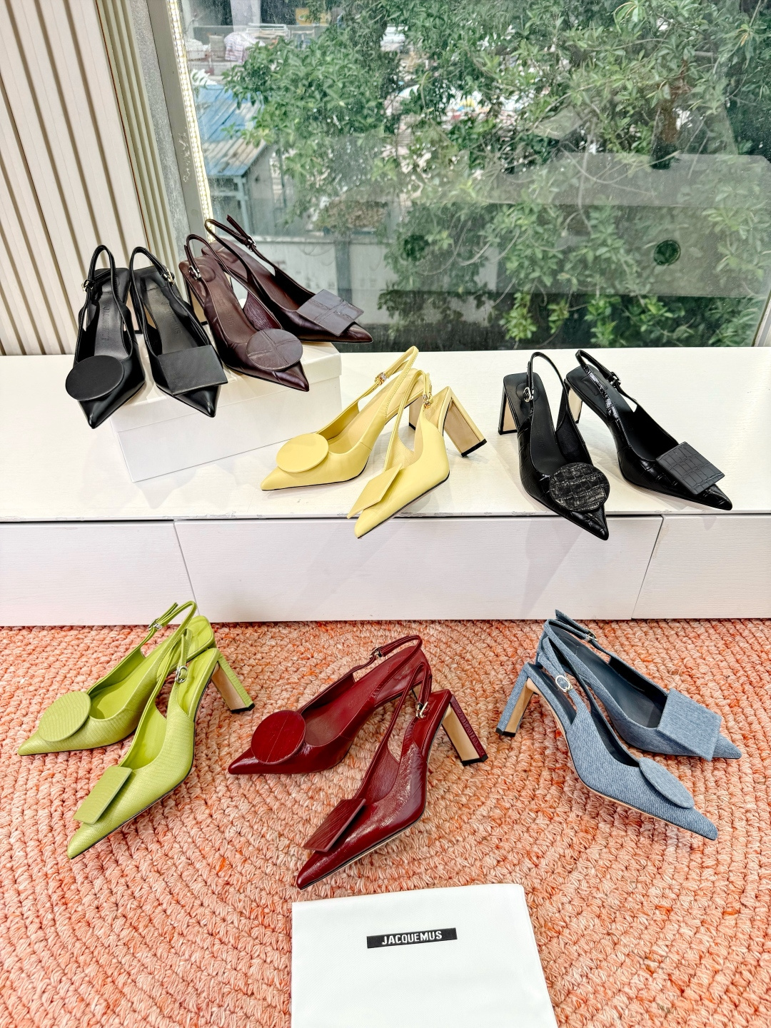 🌾G213顶级品质Lemair* 早春新款极简方头穆勒拖方头设计，自带一种慵懒的高级感。一脚蹬的穆勒版型