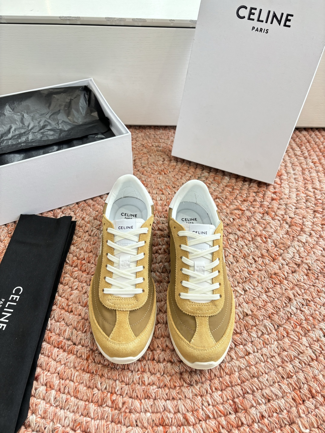 🌾主打一个出货快品质好G039所见即所得代购级别CELINE｜赛琳思琳春夏最新款Racer系列 阿甘鞋 