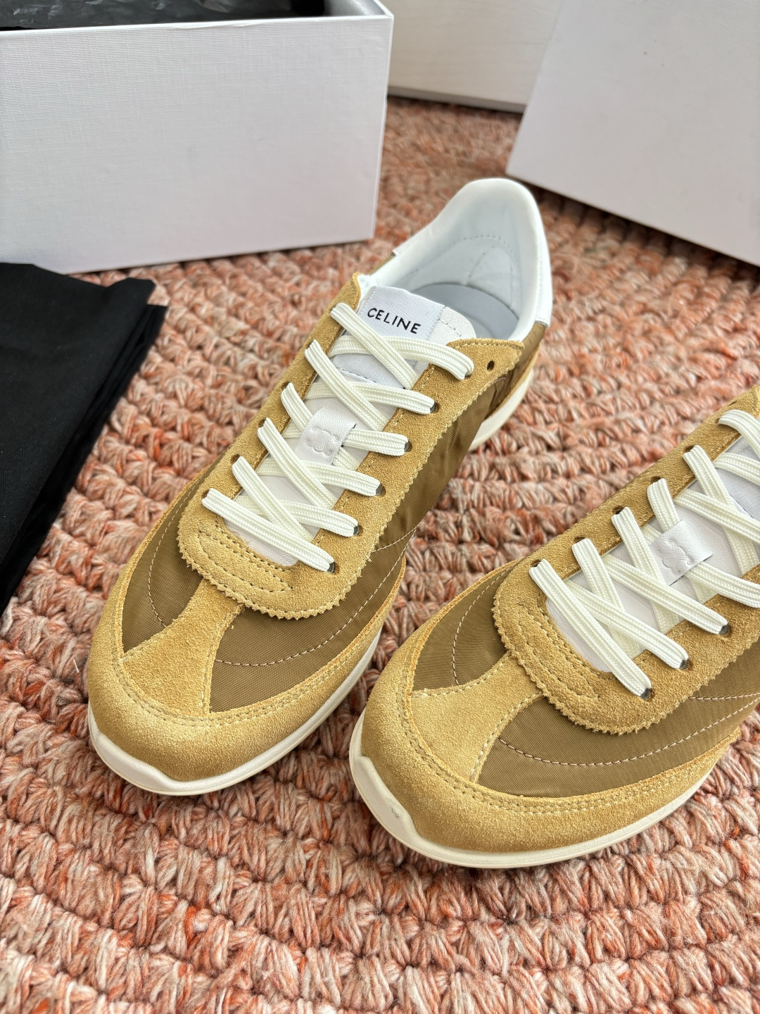 🌾主打一个出货快品质好G039所见即所得代购级别CELINE｜赛琳思琳春夏最新款Racer系列 阿甘鞋 