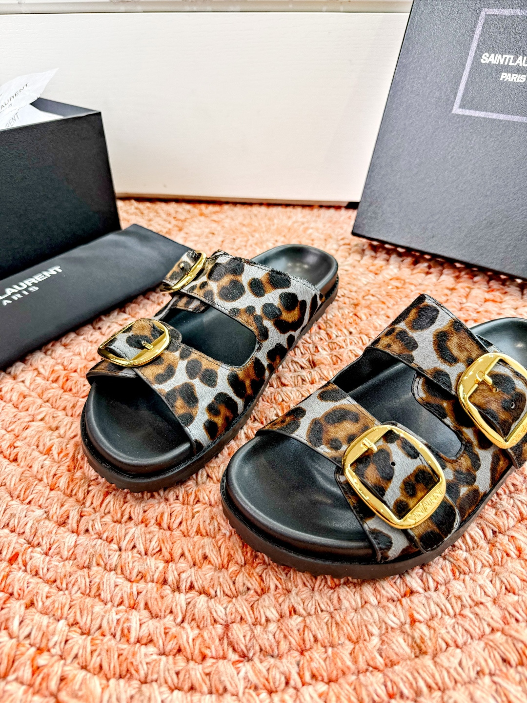 🌾G187Saint Lauren*YSL圣罗兰25ss新品YSL小logo沙滩拖鞋一定要收了它 有一丢