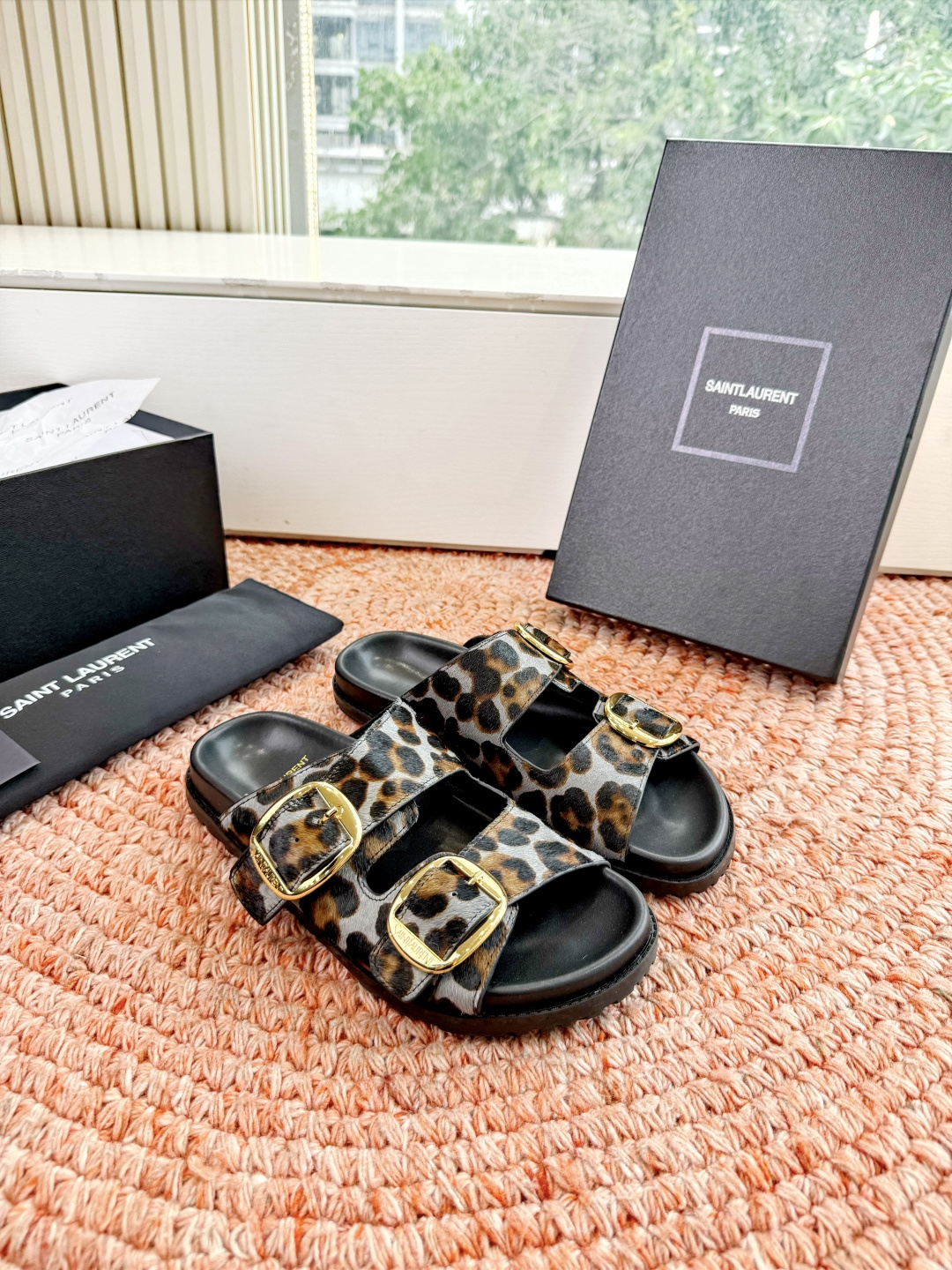 🌾G187Saint Lauren*YSL圣罗兰25ss新品YSL小logo沙滩拖鞋一定要收了它 有一丢