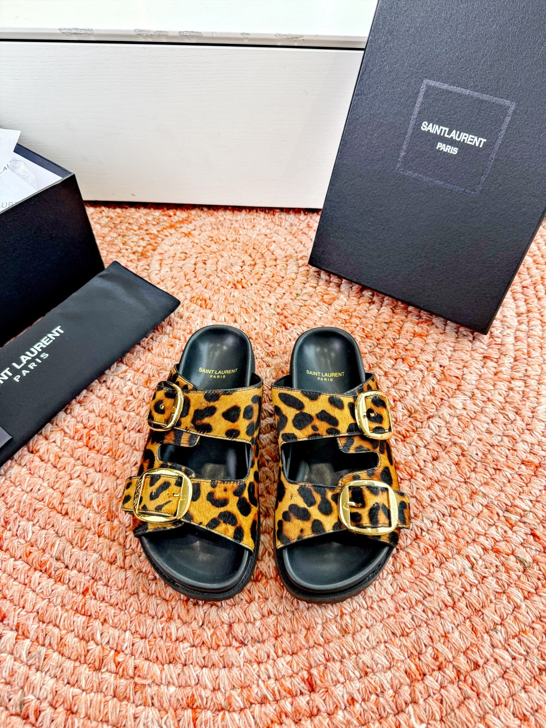 🌾G187Saint Lauren*YSL圣罗兰25ss新品YSL小logo沙滩拖鞋一定要收了它 有一丢