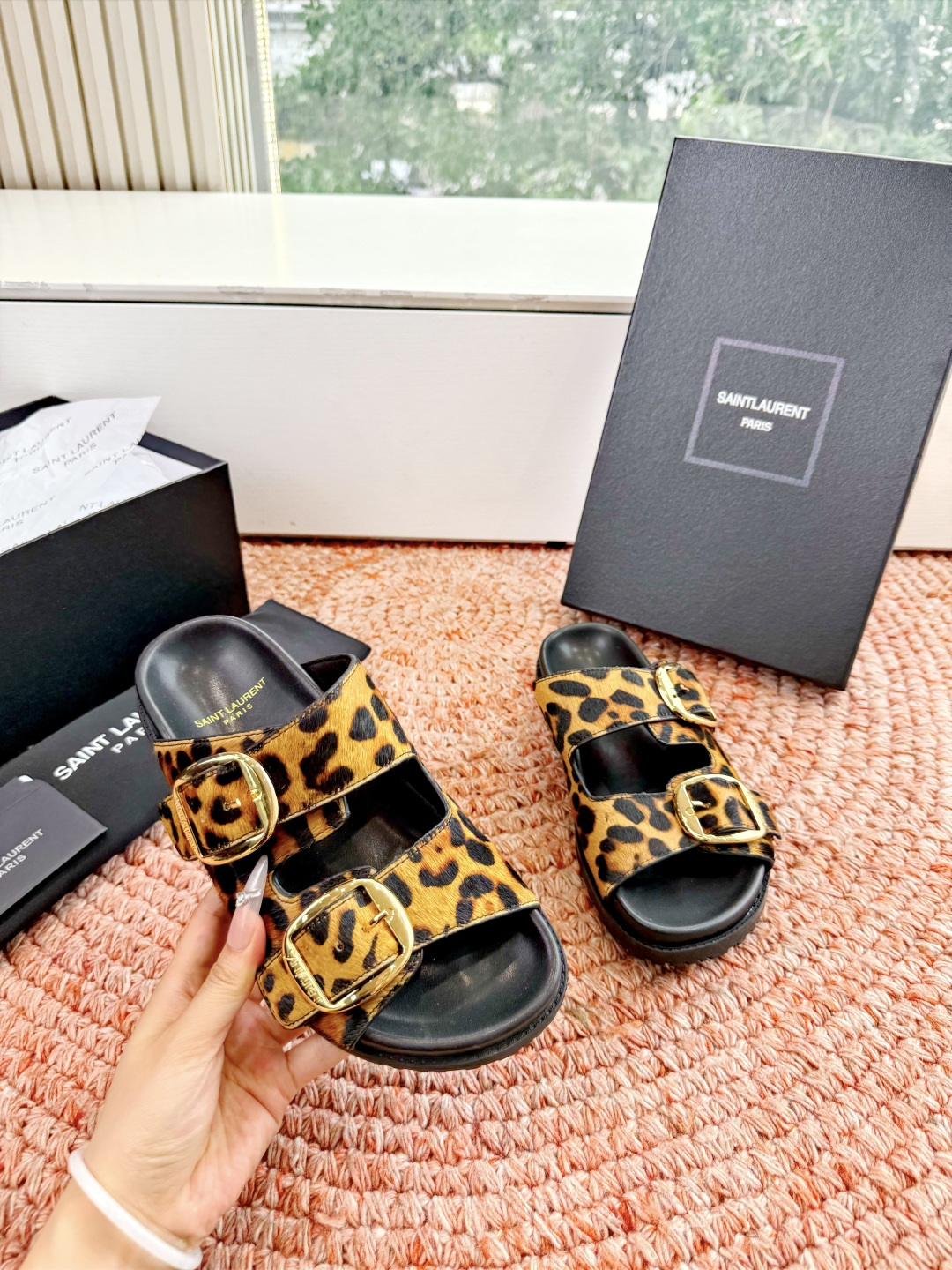 🌾G187Saint Lauren*YSL圣罗兰25ss新品YSL小logo沙滩拖鞋一定要收了它 有一丢