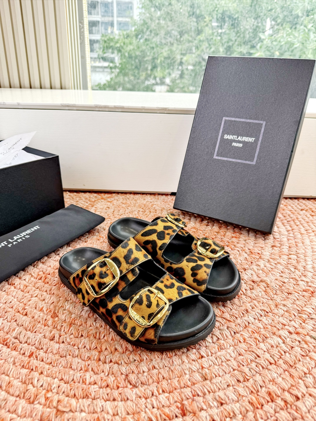 🌾G187Saint Lauren*YSL圣罗兰25ss新品YSL小logo沙滩拖鞋一定要收了它 有一丢