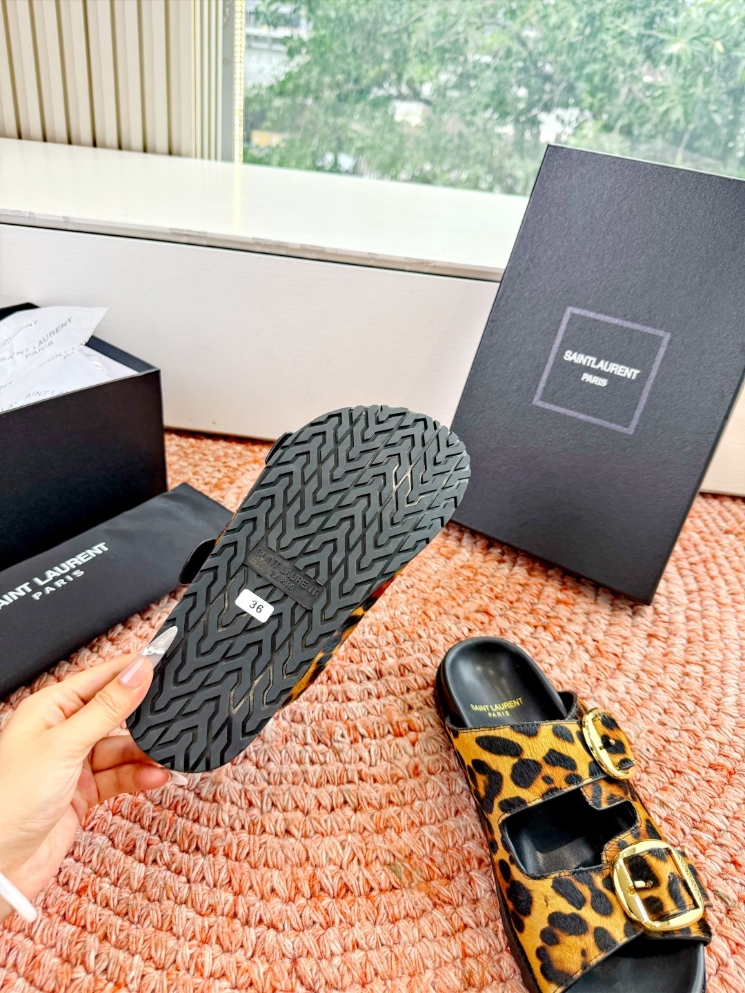 🌾G187Saint Lauren*YSL圣罗兰25ss新品YSL小logo沙滩拖鞋一定要收了它 有一丢