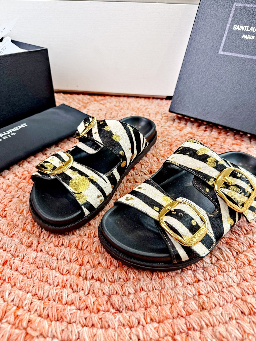 🌾G187Saint Lauren*YSL圣罗兰25ss新品YSL小logo沙滩拖鞋一定要收了它 有一丢