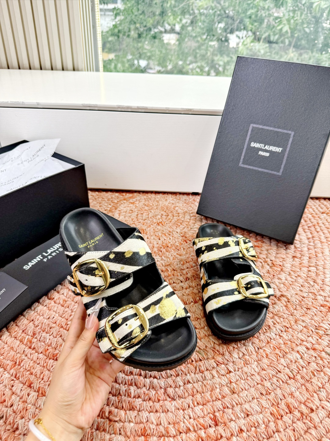 🌾G187Saint Lauren*YSL圣罗兰25ss新品YSL小logo沙滩拖鞋一定要收了它 有一丢