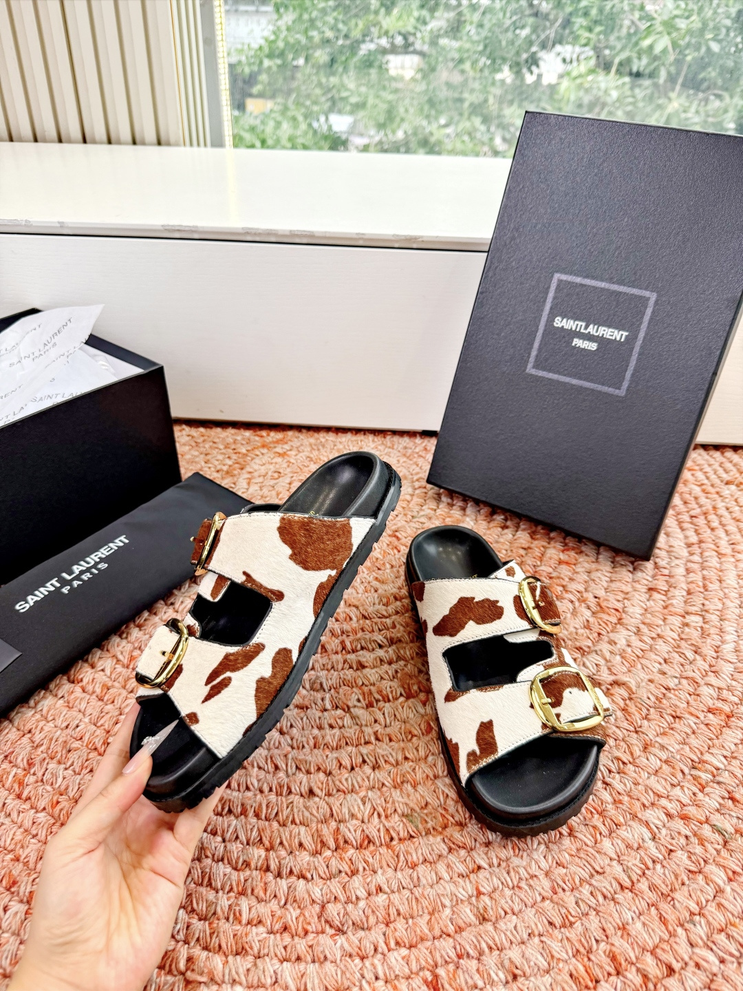 🌾G187Saint Lauren*YSL圣罗兰25ss新品YSL小logo沙滩拖鞋一定要收了它 有一丢