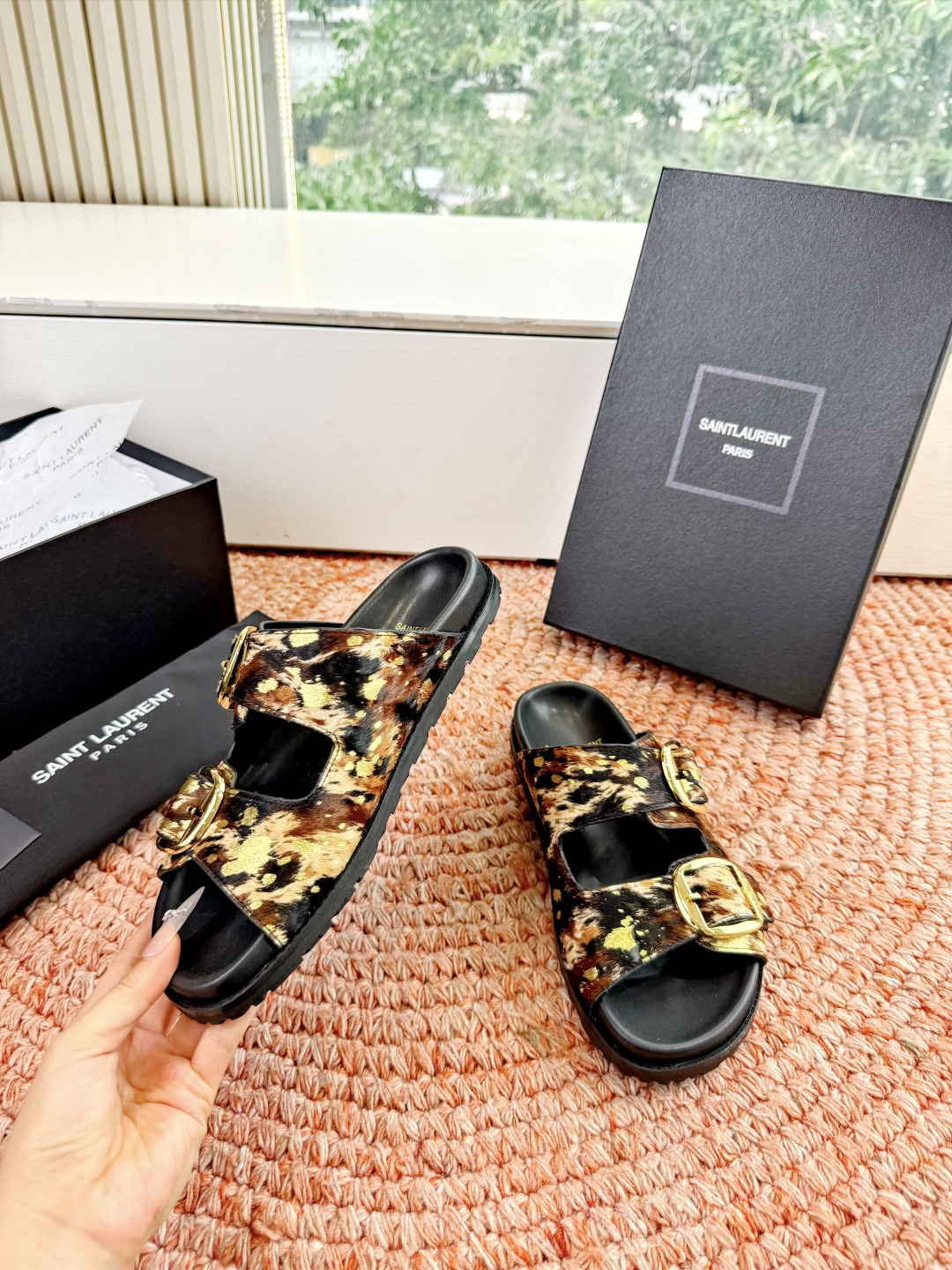 🌾G187Saint Lauren*YSL圣罗兰25ss新品YSL小logo沙滩拖鞋一定要收了它 有一丢