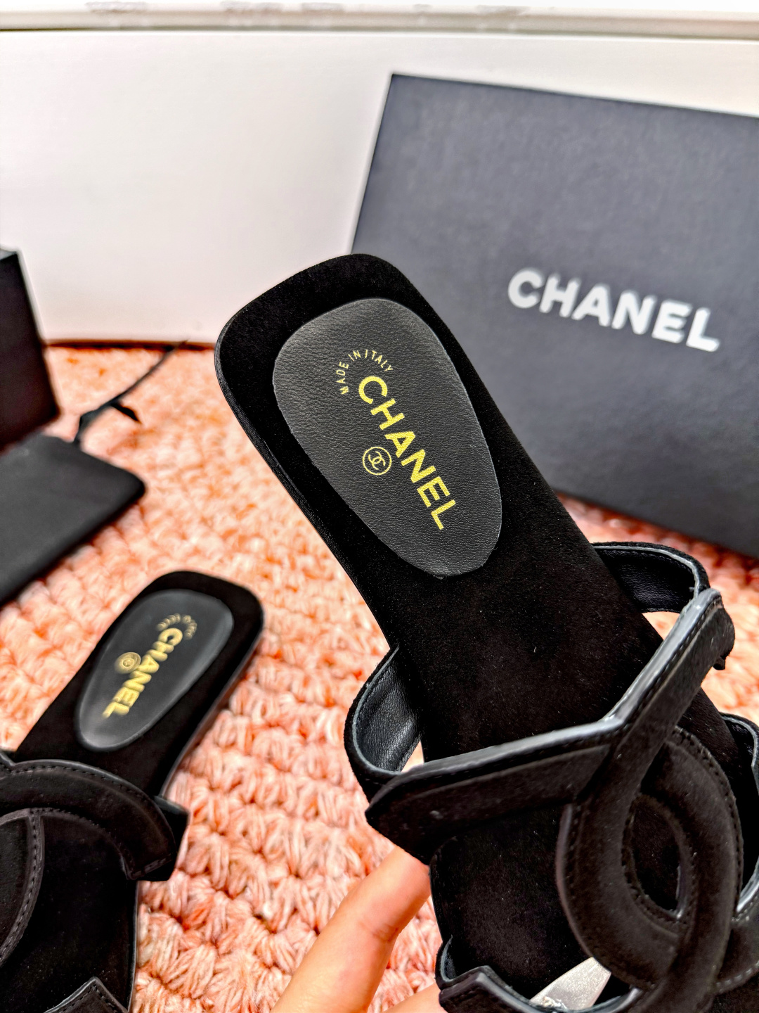 🌾G238😀顶级品质CHANE*｜小香2026走秀款高跟单鞋如果说季节有味道春夏应该是香香甜甜的人儿也跟