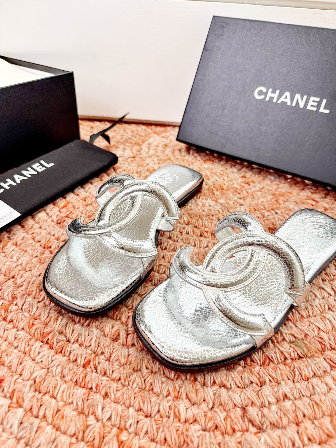 🌾G238😀顶级品质CHANE*｜小香2026走秀款高跟单鞋如果说季节有味道春夏应该是香香甜甜的人儿也跟