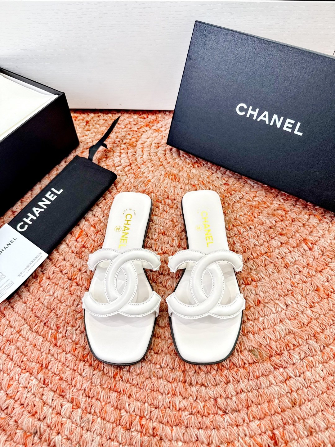 🌾G238😀顶级品质CHANE*｜小香2026走秀款高跟单鞋如果说季节有味道春夏应该是香香甜甜的人儿也跟