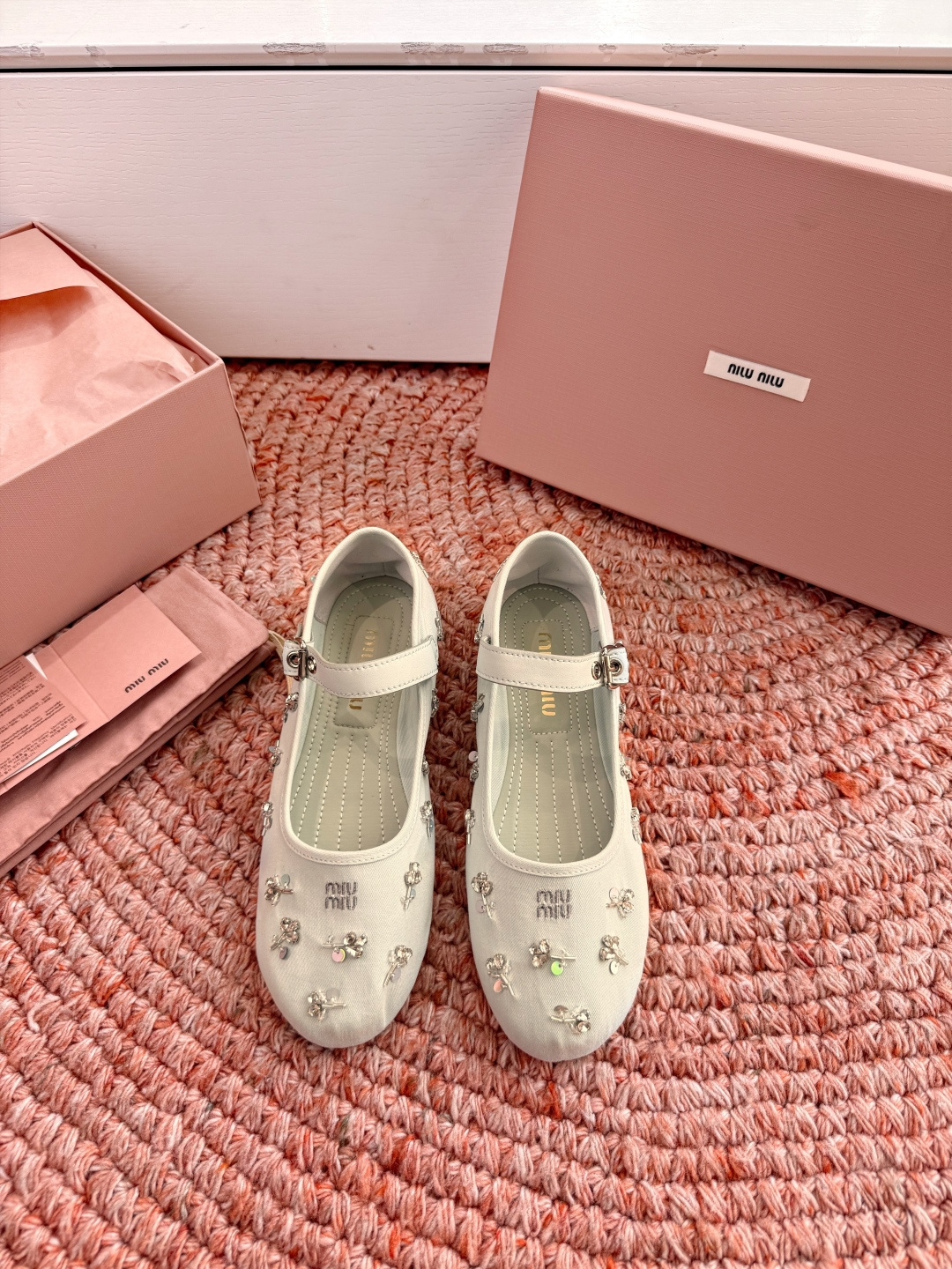 🌾G0286代购级独家上新Miu Miu2026系带玛丽珍乐福鞋Zp开发 手工羊皮平底拖鞋秒杀市面版本M