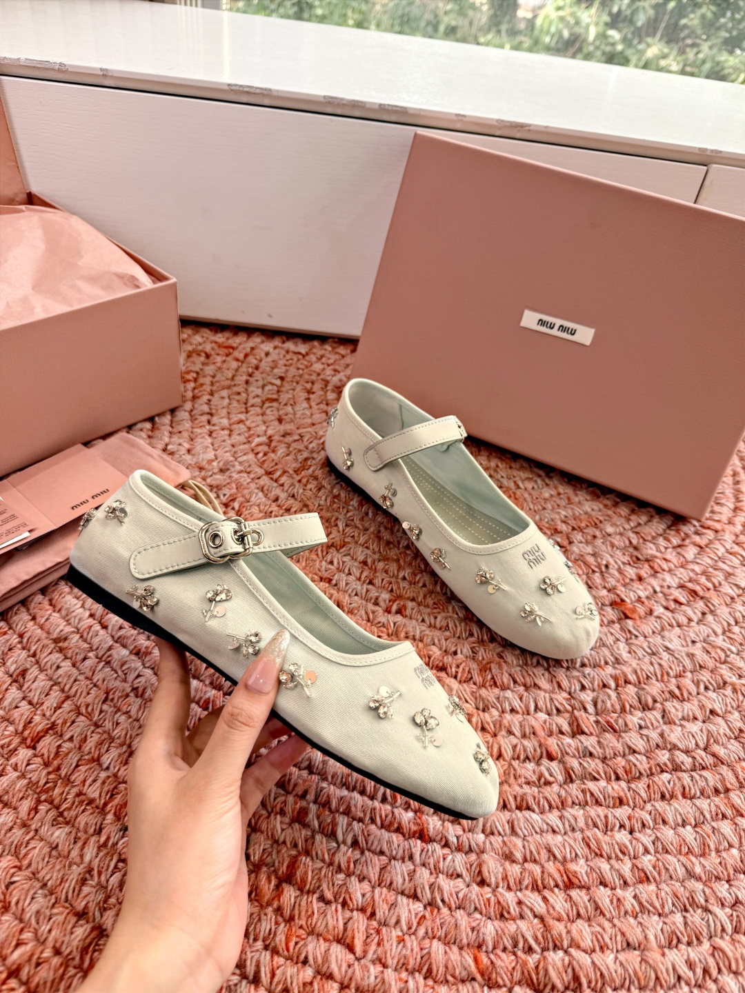 🌾G0286代购级独家上新Miu Miu2026系带玛丽珍乐福鞋Zp开发 手工羊皮平底拖鞋秒杀市面版本M