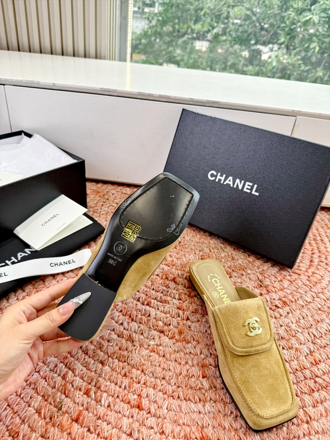 🌾G689😀CHANE*｜小香2026走秀款双C锁扣单鞋凉鞋包头玛丽珍乐福鞋单鞋大方头平底当巴黎大皇宫的