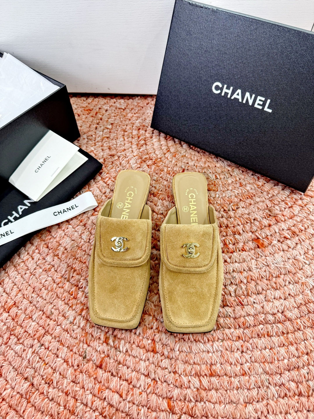 🌾G689😀CHANE*｜小香2026走秀款双C锁扣单鞋凉鞋包头玛丽珍乐福鞋单鞋大方头平底当巴黎大皇宫的