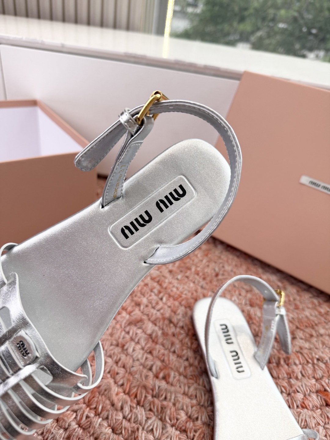 🌾G027代购级独家上新Miu Miu2026牛皮半拖Zp开发 手工羊皮编织麻花菱格平底拖鞋秒杀市面版本