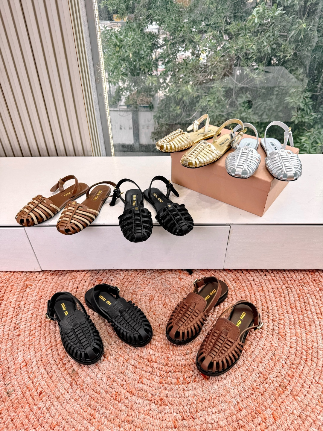 🌾G027代购级独家上新Miu Miu2026牛皮半拖Zp开发 手工羊皮编织麻花菱格平底拖鞋秒杀市面版本