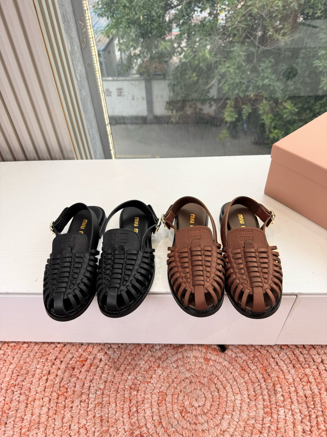 🌾G027代购级独家上新Miu Miu2026牛皮半拖Zp开发 手工羊皮编织麻花菱格平底拖鞋秒杀市面版本
