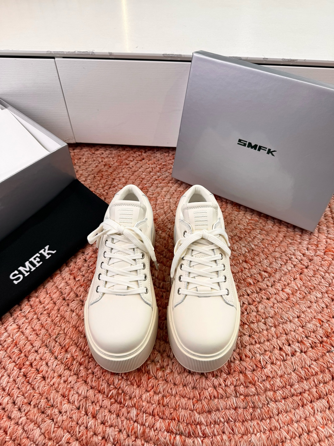 🌾所见即所得G029顶级版SMFK十字2026早春新款厚底运动鞋👟专柜断货王，一眼心动💓质感拉满，上脚无