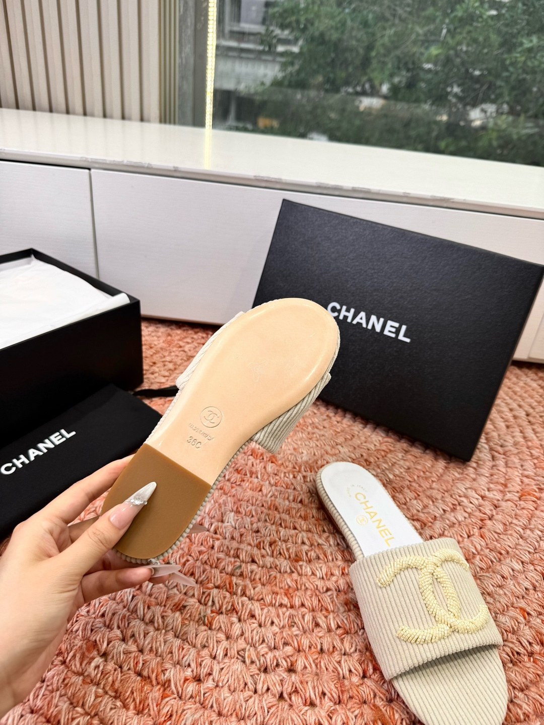 🌾G988😀顶级品质CHANE*｜小香2026走秀款双C拖鞋凉鞋如果说季节有味道春夏应该是香香甜甜的人儿
