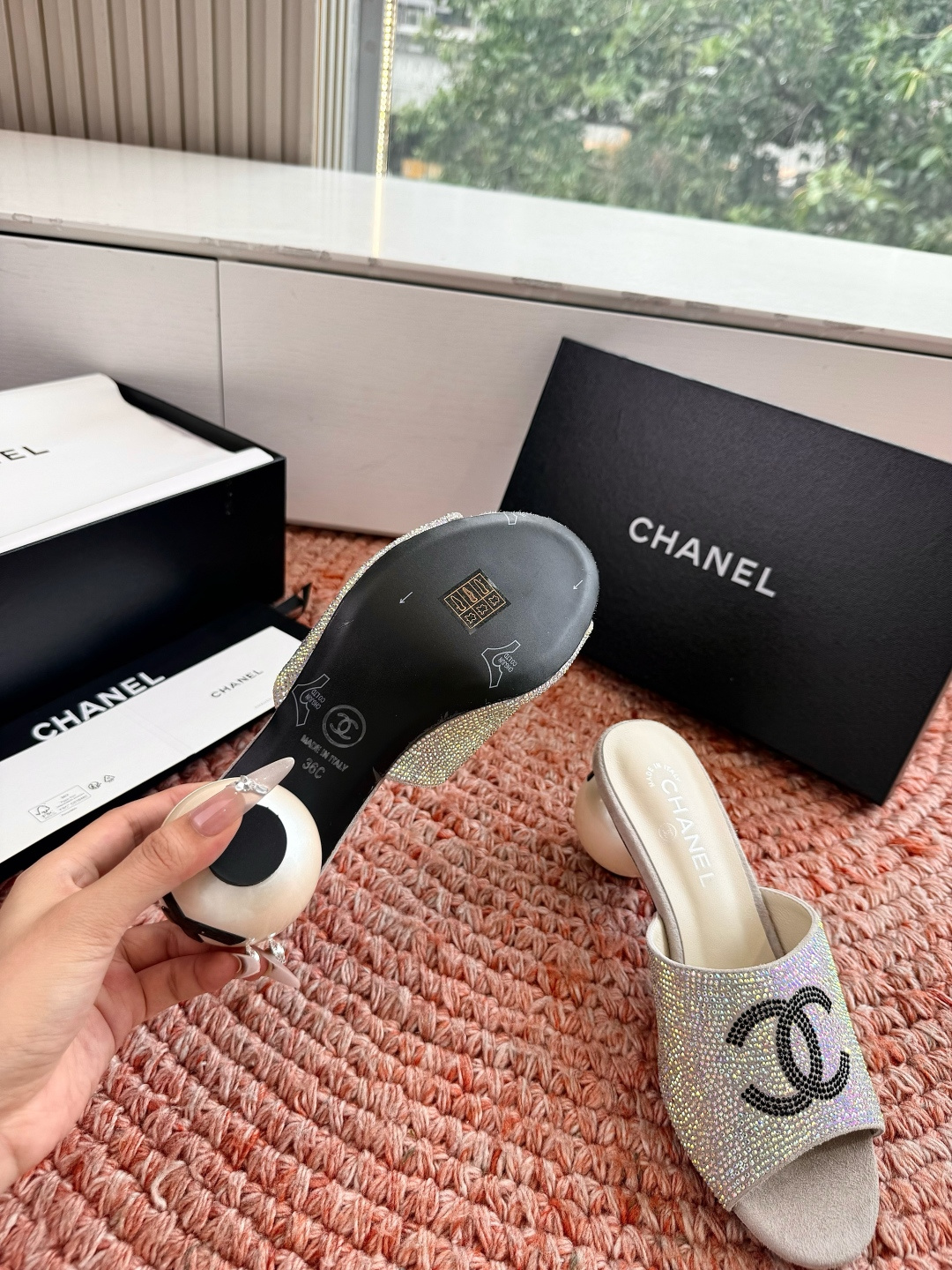 🌾G030顶级Chane*26SS春夏新款珍珠跟蝴蝶结凉拖经典的优雅从来都不会被时间定义，这双凉拖就是行