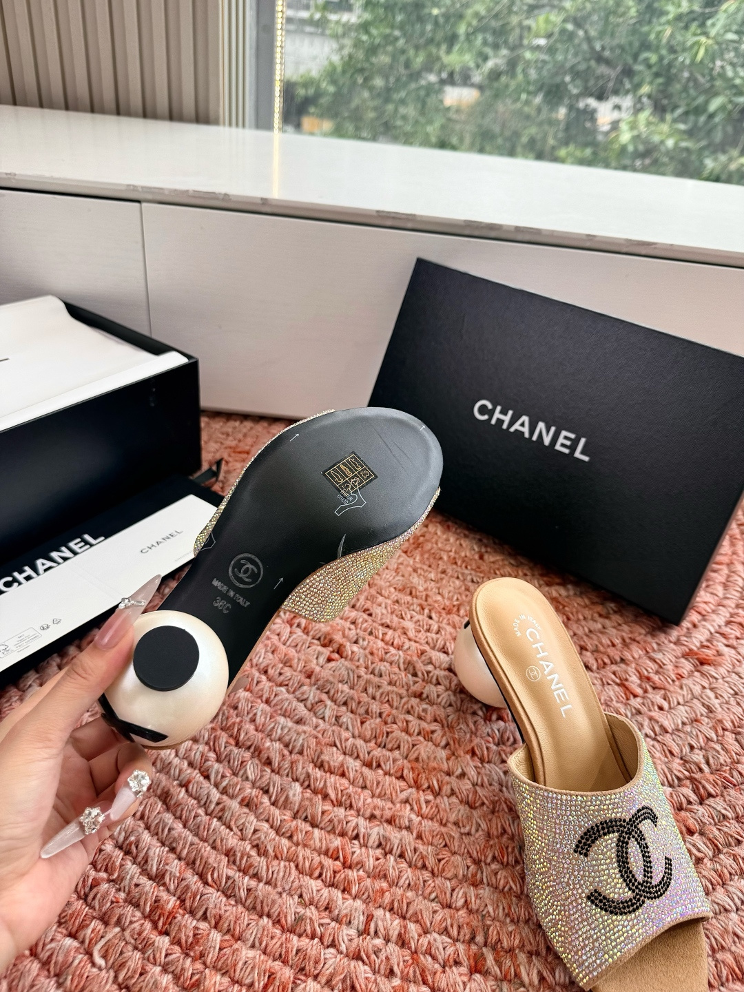 🌾G030顶级Chane*26SS春夏新款珍珠跟蝴蝶结凉拖经典的优雅从来都不会被时间定义，这双凉拖就是行