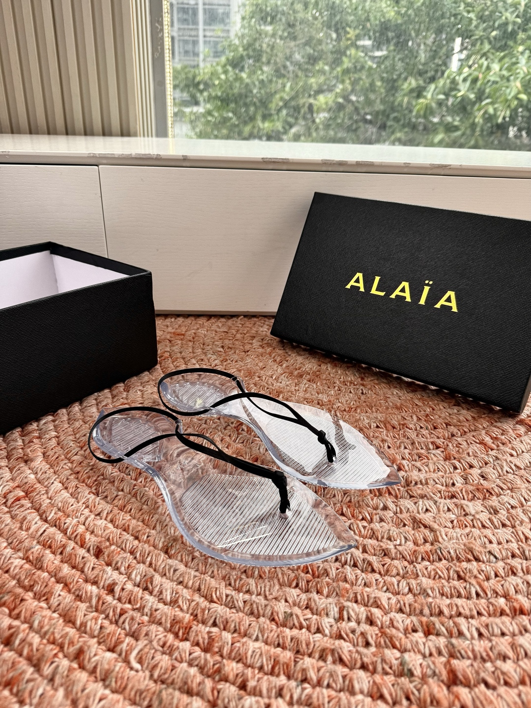 🌾所见即所得G177代购级别原版购入法国一线奢侈品牌ALAIA 阿莱亚2026SS法式仙女夹脚沙滩凉鞋拖