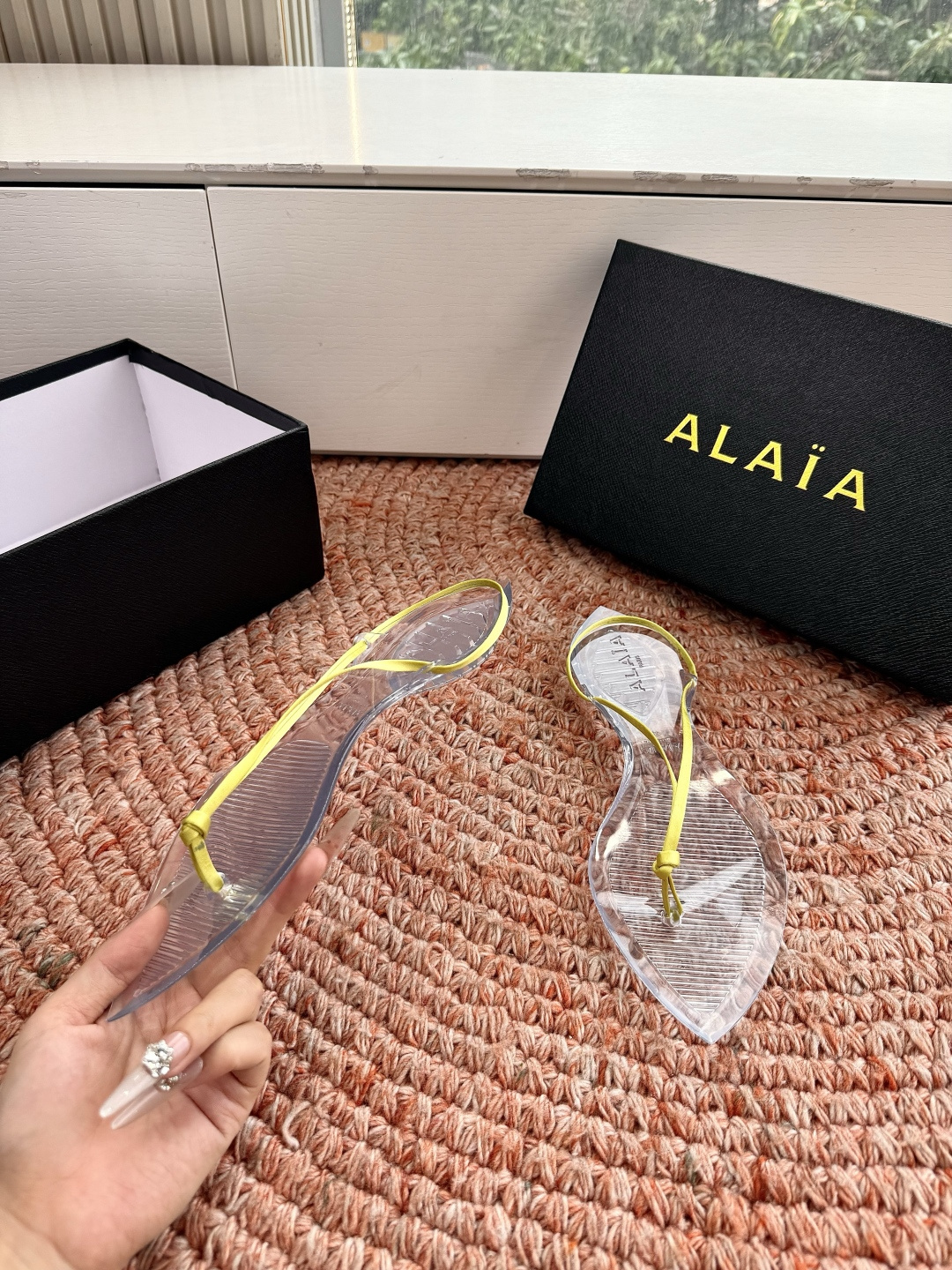 🌾所见即所得G177代购级别原版购入法国一线奢侈品牌ALAIA 阿莱亚2026SS法式仙女夹脚沙滩凉鞋拖