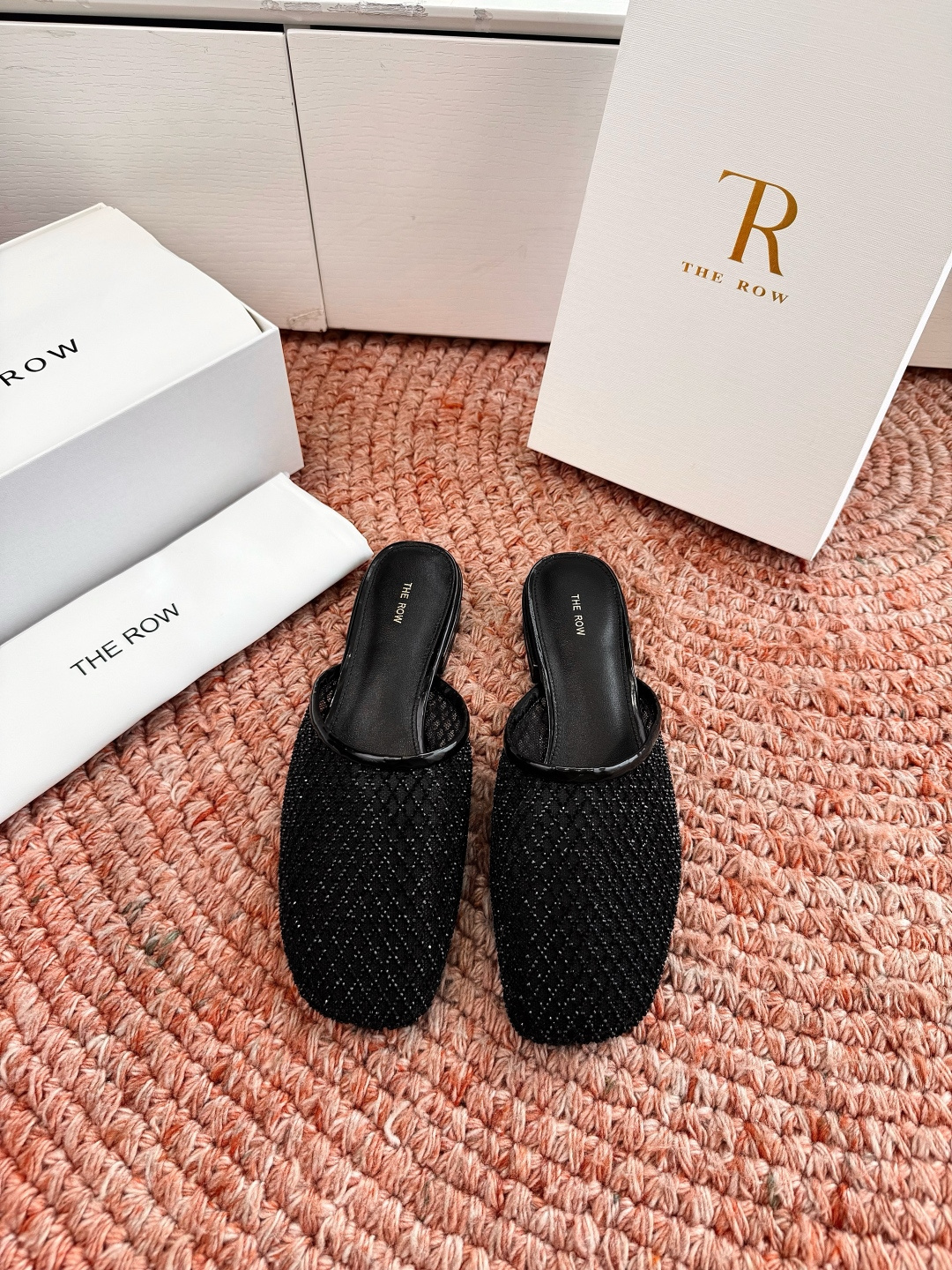 🌾G679所见即所得The row2026新款拖鞋凉鞋会看到会做到这么精细、而且对脚的包容性特别强，把脚