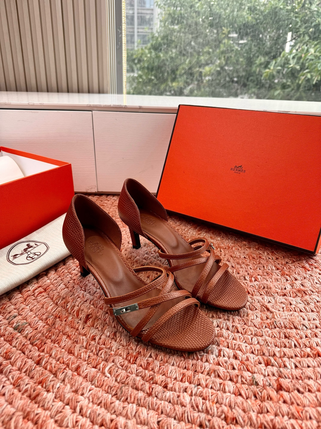 🌾G393Hermès/爱马仕2026WF新品Kelly扣细带高跟凉鞋Kelly包的传奇基因邂逅夏日步履