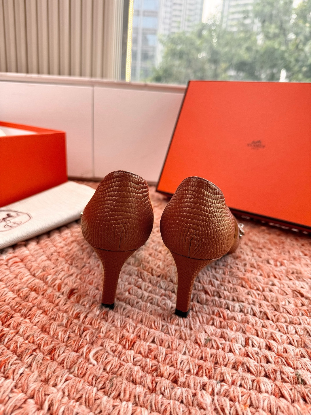 🌾G393Hermès/爱马仕2026WF新品Kelly扣细带高跟凉鞋Kelly包的传奇基因邂逅夏日步履