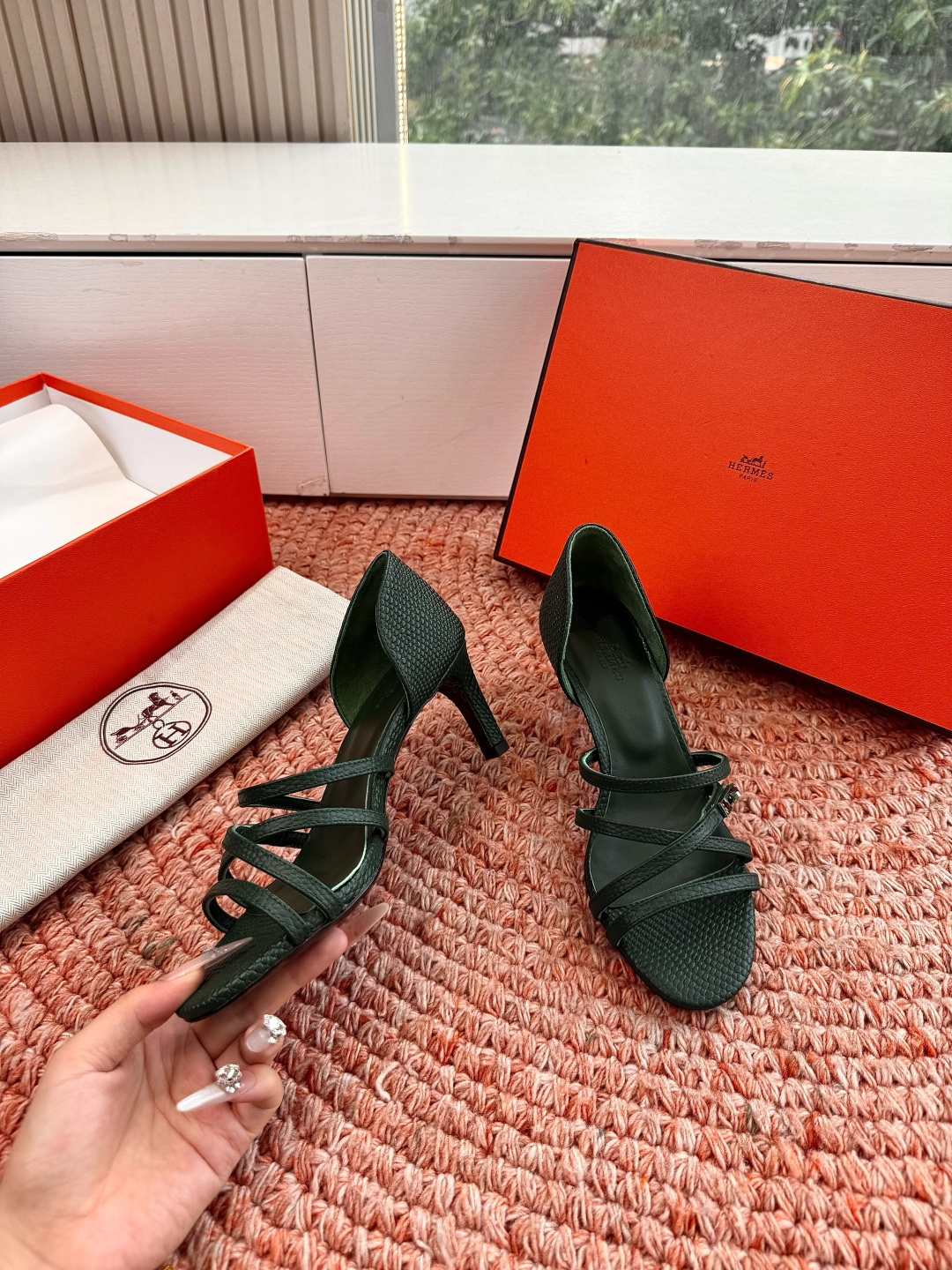 🌾G393Hermès/爱马仕2026WF新品Kelly扣细带高跟凉鞋Kelly包的传奇基因邂逅夏日步履