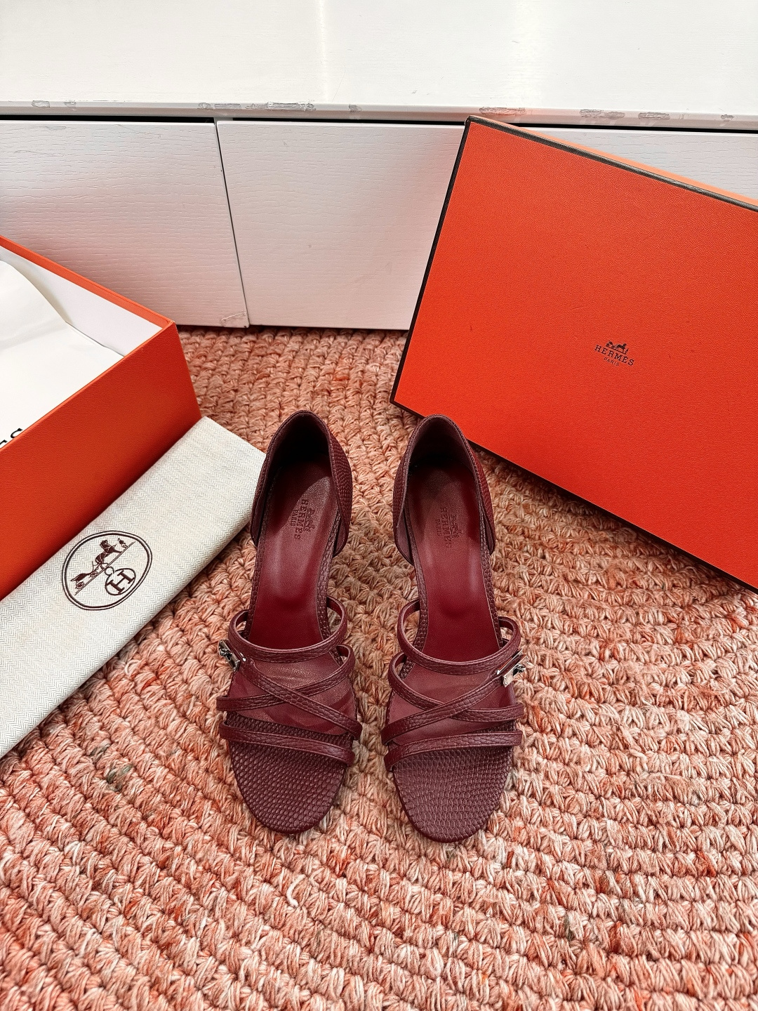 🌾G393Hermès/爱马仕2026WF新品Kelly扣细带高跟凉鞋Kelly包的传奇基因邂逅夏日步履