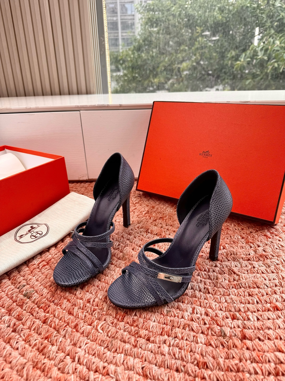 🌾G393Hermès/爱马仕2026WF新品Kelly扣细带高跟凉鞋Kelly包的传奇基因邂逅夏日步履
