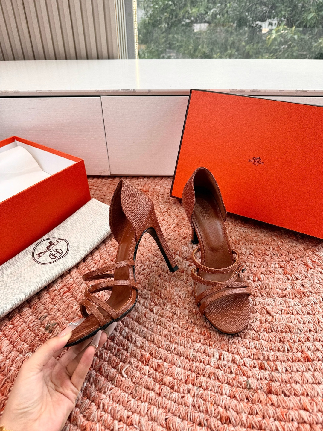 🌾G393Hermès/爱马仕2026WF新品Kelly扣细带高跟凉鞋Kelly包的传奇基因邂逅夏日步履