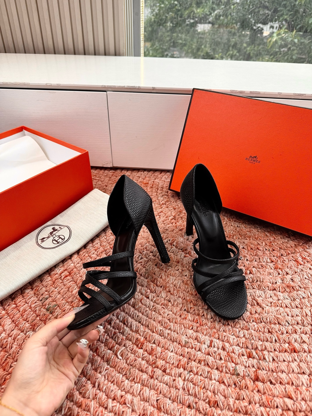 🌾G393Hermès/爱马仕2026WF新品Kelly扣细带高跟凉鞋Kelly包的传奇基因邂逅夏日步履