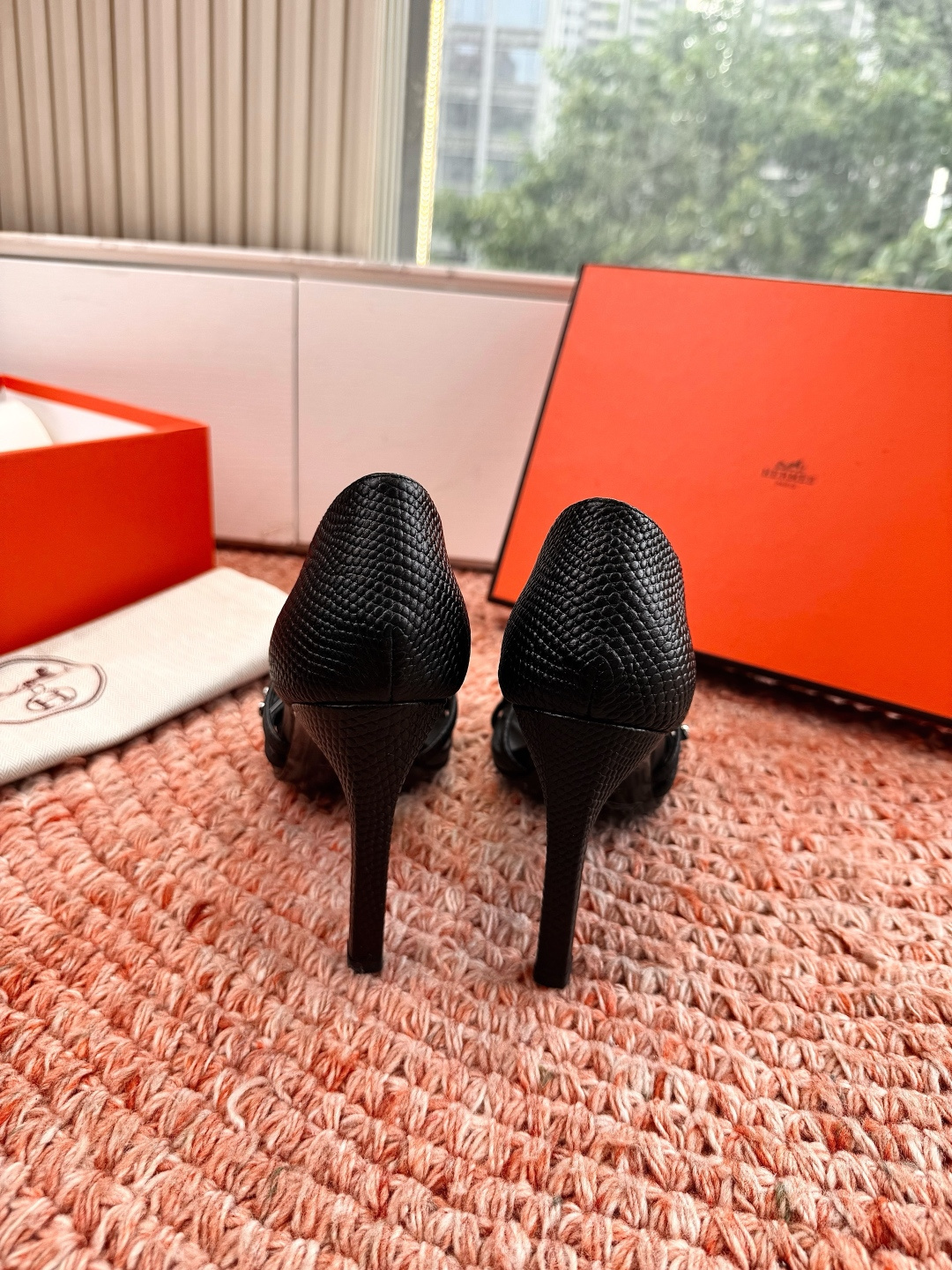 🌾G393Hermès/爱马仕2026WF新品Kelly扣细带高跟凉鞋Kelly包的传奇基因邂逅夏日步履