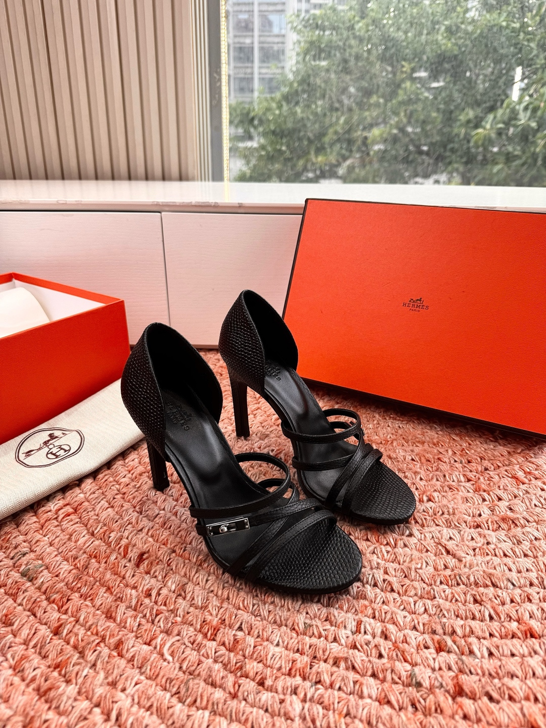 🌾G393Hermès/爱马仕2026WF新品Kelly扣细带高跟凉鞋Kelly包的传奇基因邂逅夏日步履