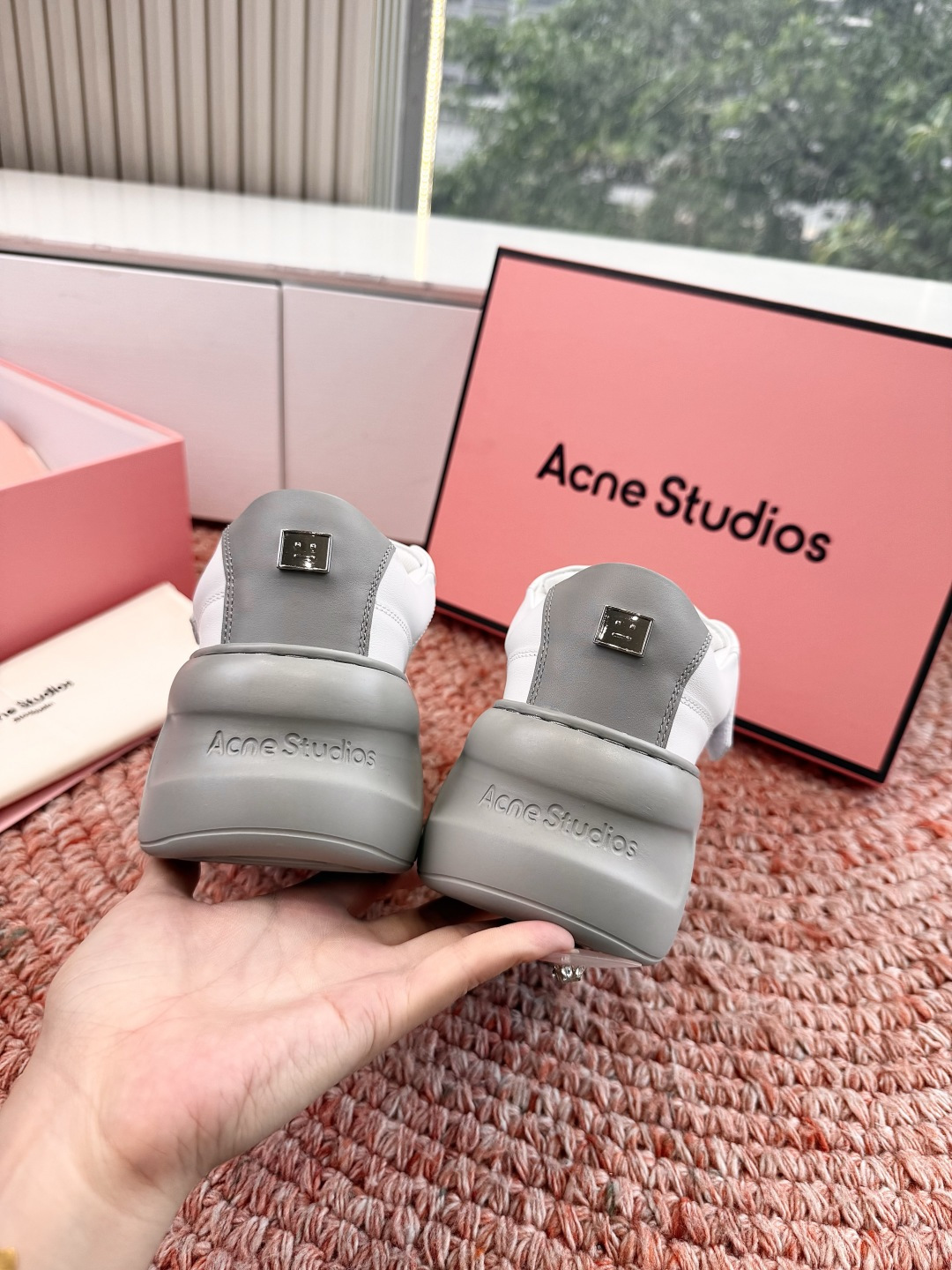 🌾G035代购级别现货供应高版Acne Studios经典魔术贴平底笑脸真皮休闲板鞋运动女鞋小白鞋面料：