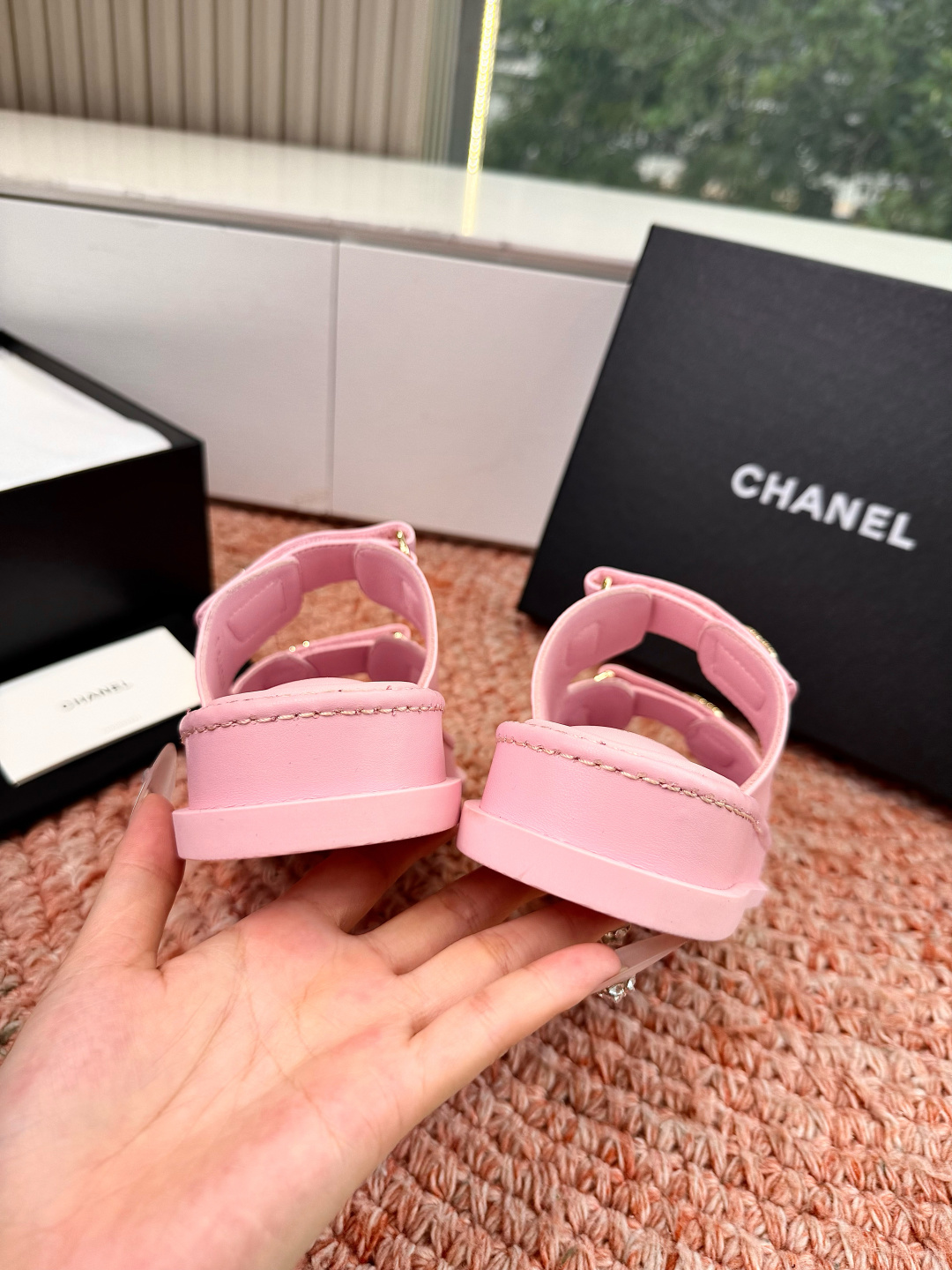 🌾G273顶级Chanel 2026ss小香沙滩凉鞋 顶级专柜品质 每年必入的经典款之一！最新出双C金属