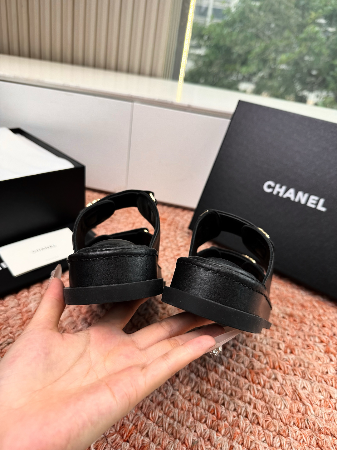 🌾G273顶级Chanel 2026ss小香沙滩凉鞋 顶级专柜品质 每年必入的经典款之一！最新出双C金属