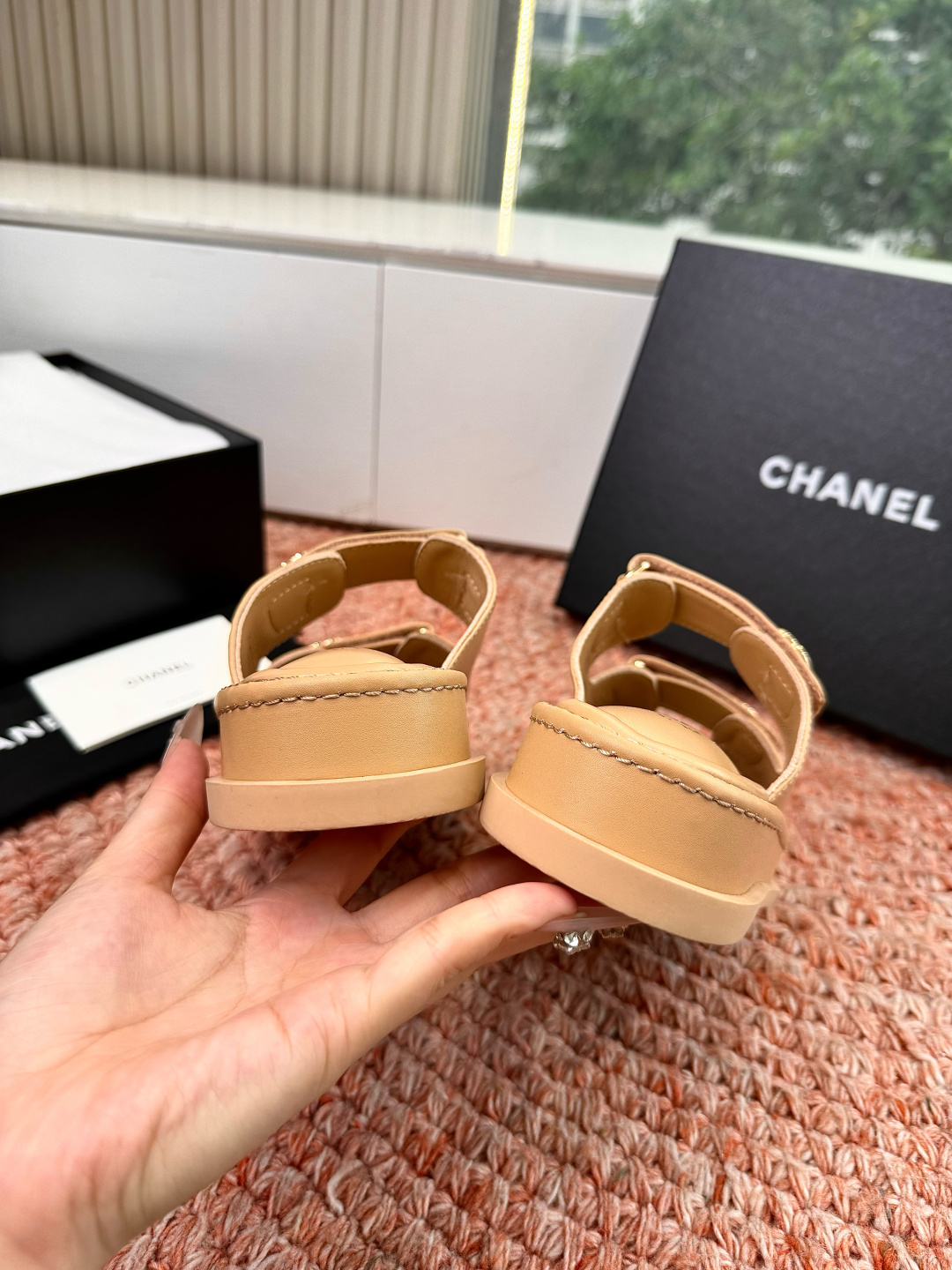 🌾G273顶级Chanel 2026ss小香沙滩凉鞋 顶级专柜品质 每年必入的经典款之一！最新出双C金属