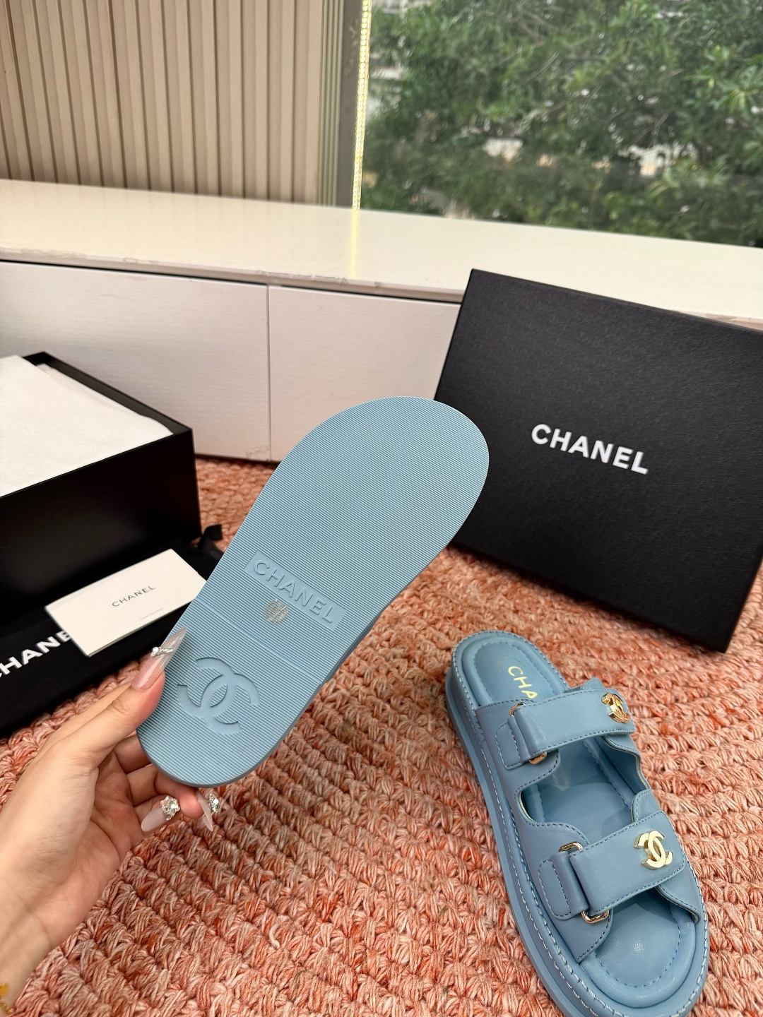 🌾G273顶级Chanel 2026ss小香沙滩凉鞋 顶级专柜品质 每年必入的经典款之一！最新出双C金属