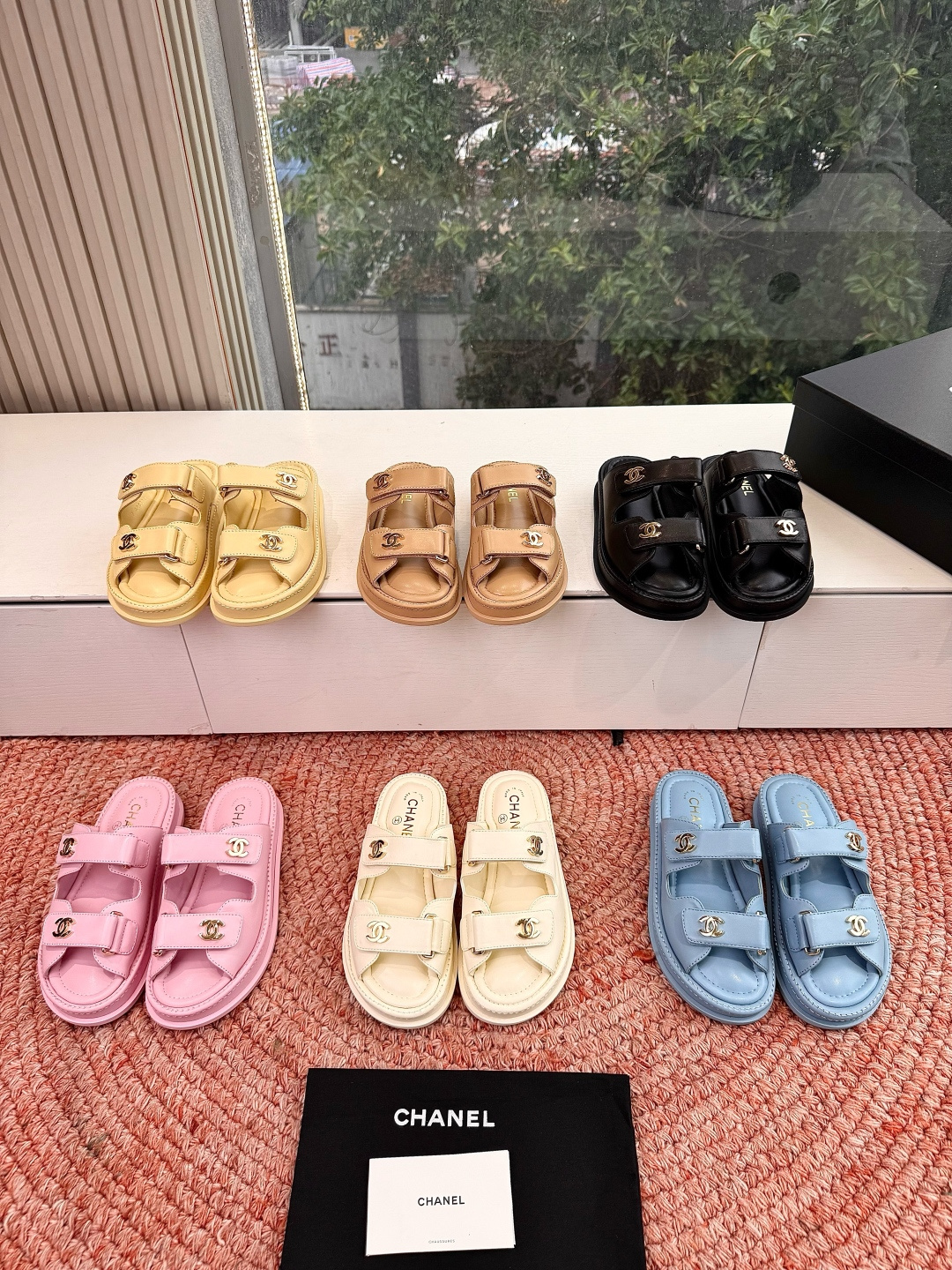 🌾G273顶级Chanel 2026ss小香沙滩凉鞋 顶级专柜品质 每年必入的经典款之一！最新出双C金属
