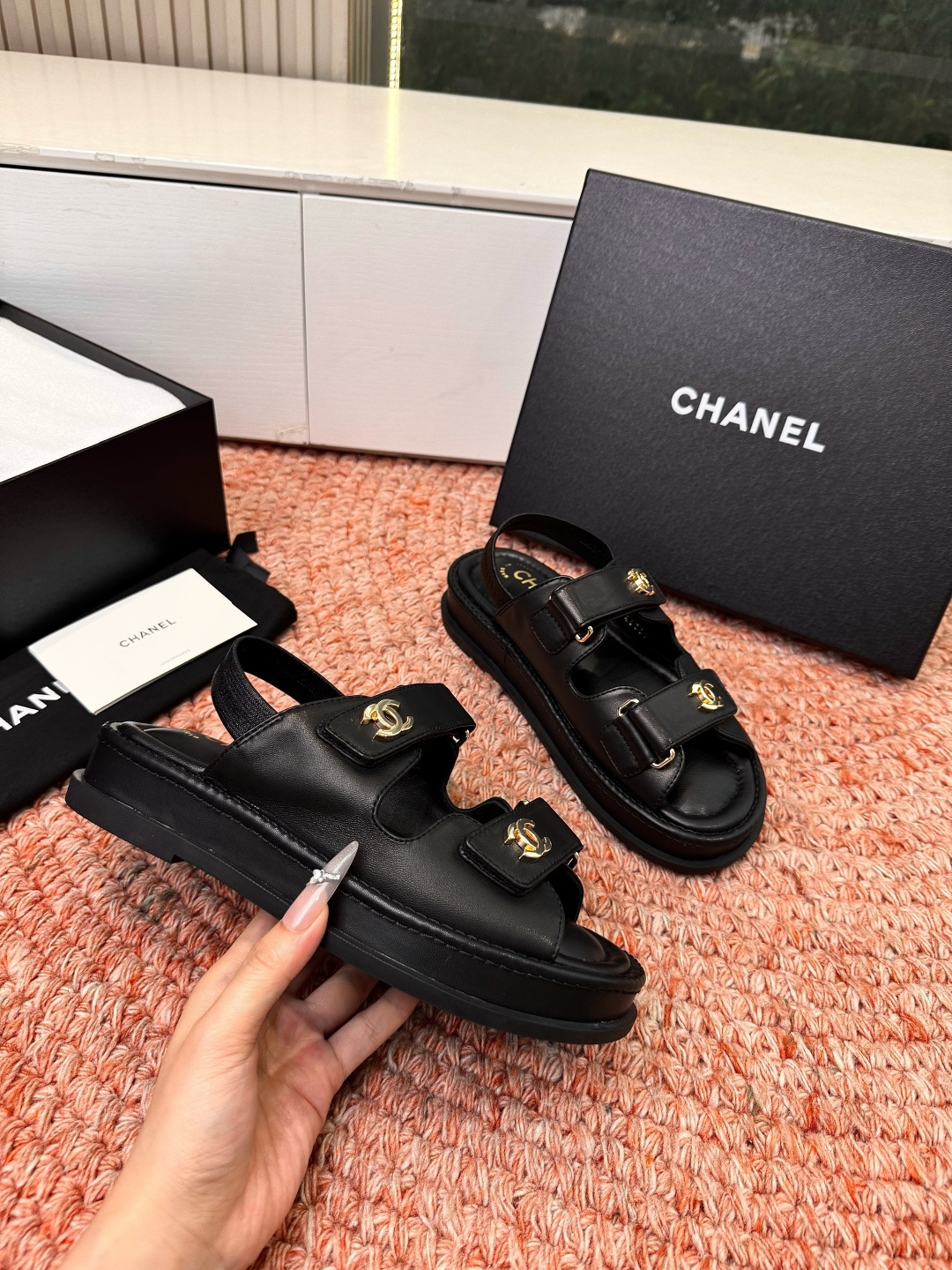 🌾G273顶级Chanel 2026ss小香沙滩凉鞋 顶级专柜品质 每年必入的经典款之一！最新出双C金属