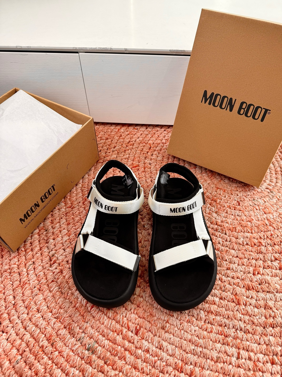 🌾G275顶级品质MOoNBOOT 高奢夏季新款凉鞋 厚底增高气质沙滩凉鞋 原版购入开发 。无法抗拒的精