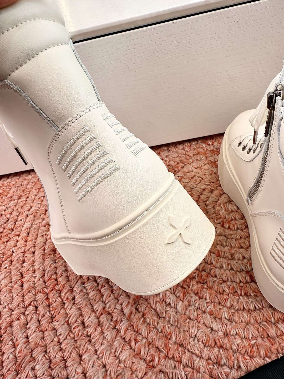 🌾所见即所得G029顶级版SMFK十字2026新款厚底运动鞋切尔西短靴👟专柜断货王，一眼心动💓质感拉满，