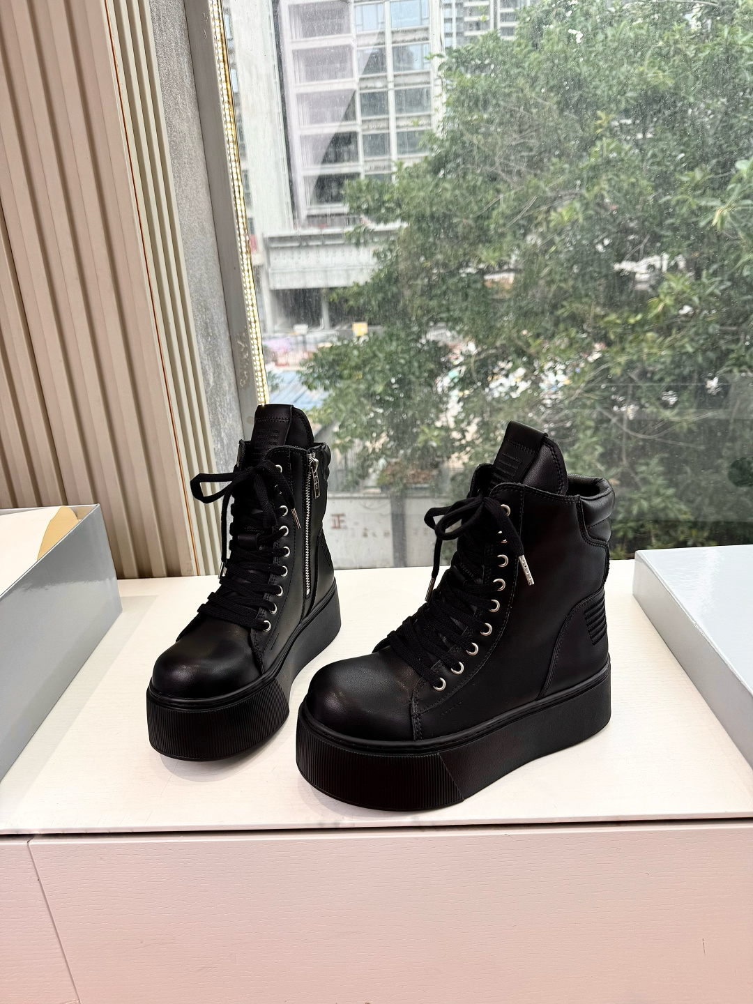 🌾所见即所得G029顶级版SMFK十字2026新款厚底运动鞋切尔西短靴👟专柜断货王，一眼心动💓质感拉满，